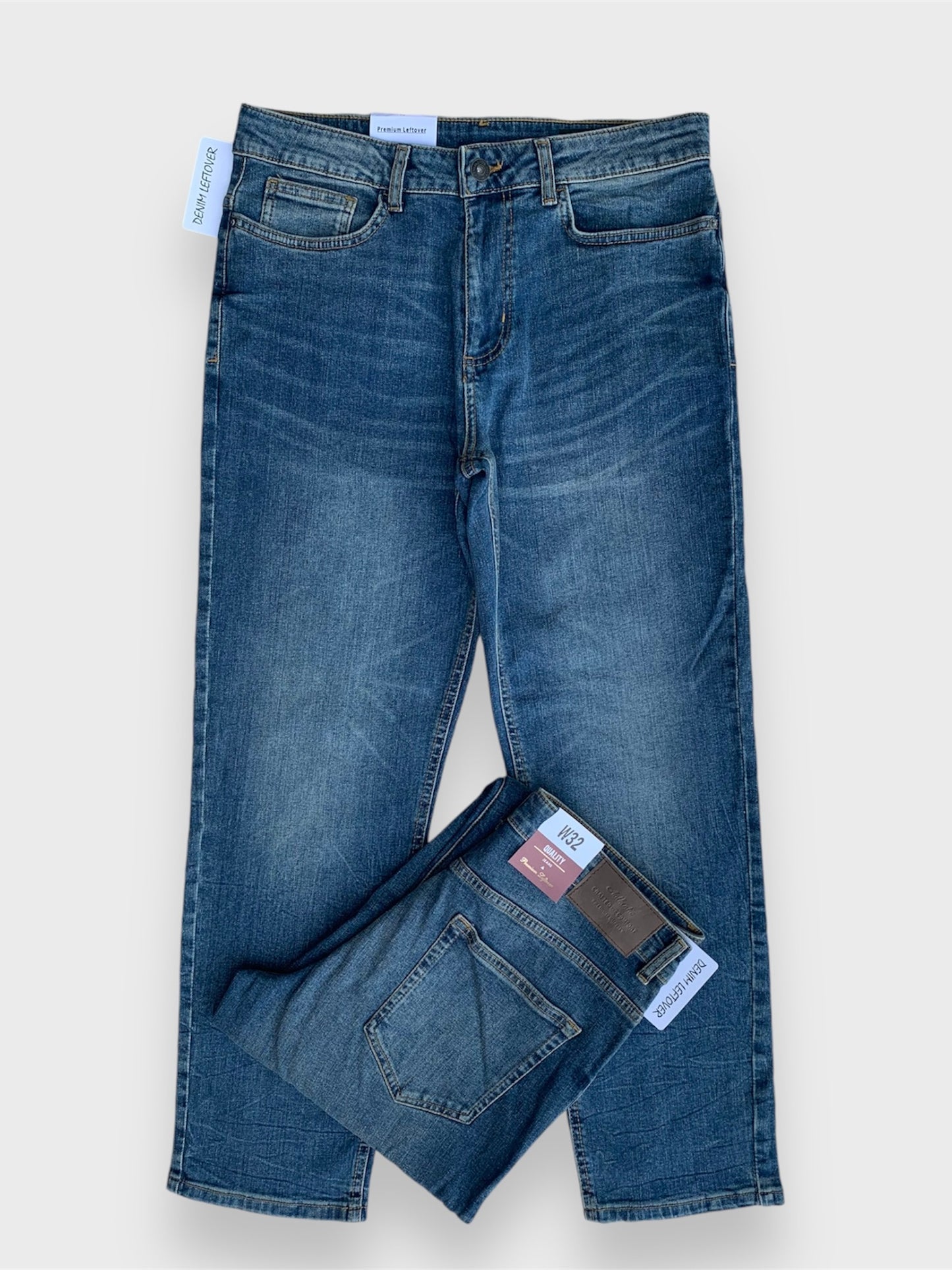 Men's Straight Fit Brownish Medium Blue Jean DL4281