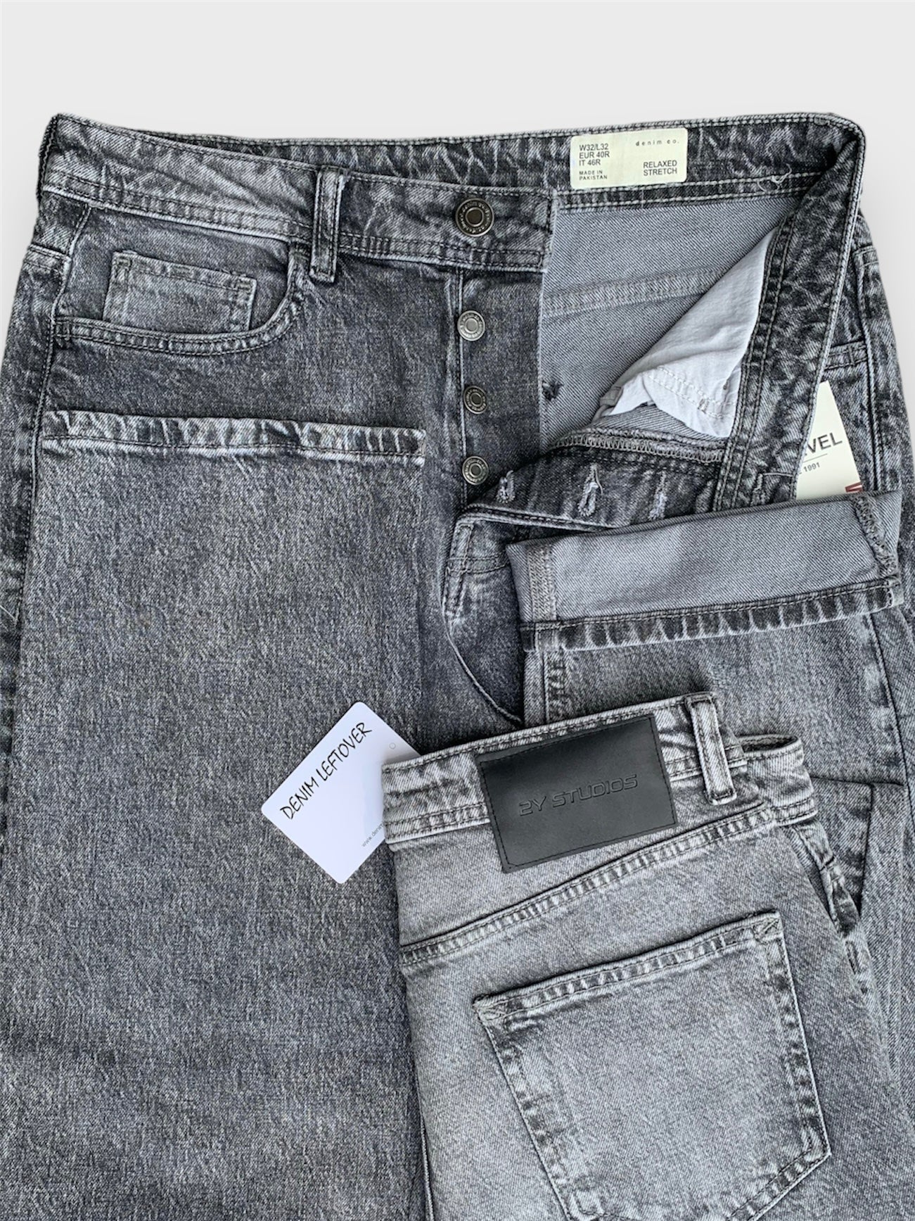 Men's Straight Fit Light Grey Jean DL4277