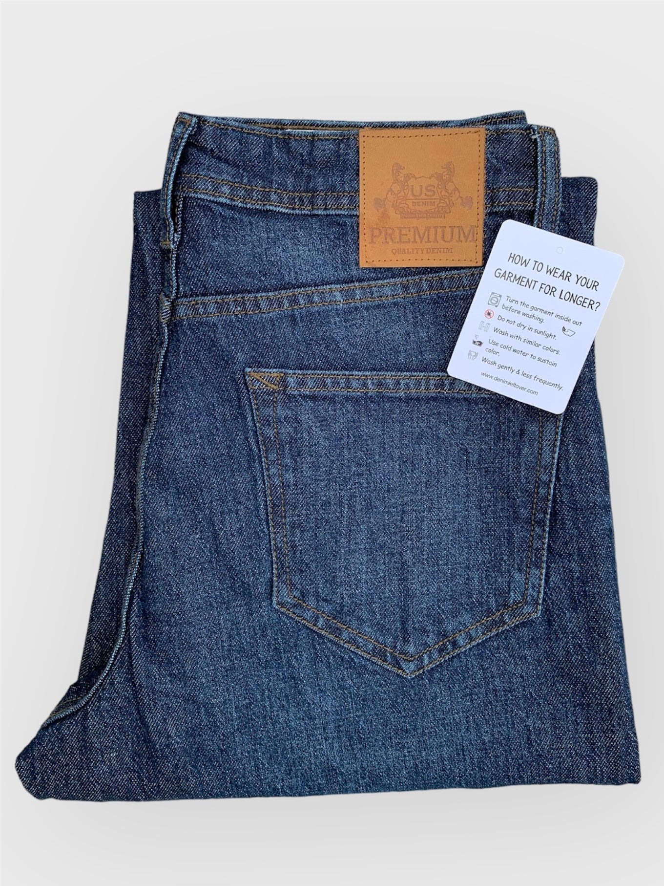 Men's Relaxed Fit Dark Blue Jean DL4274